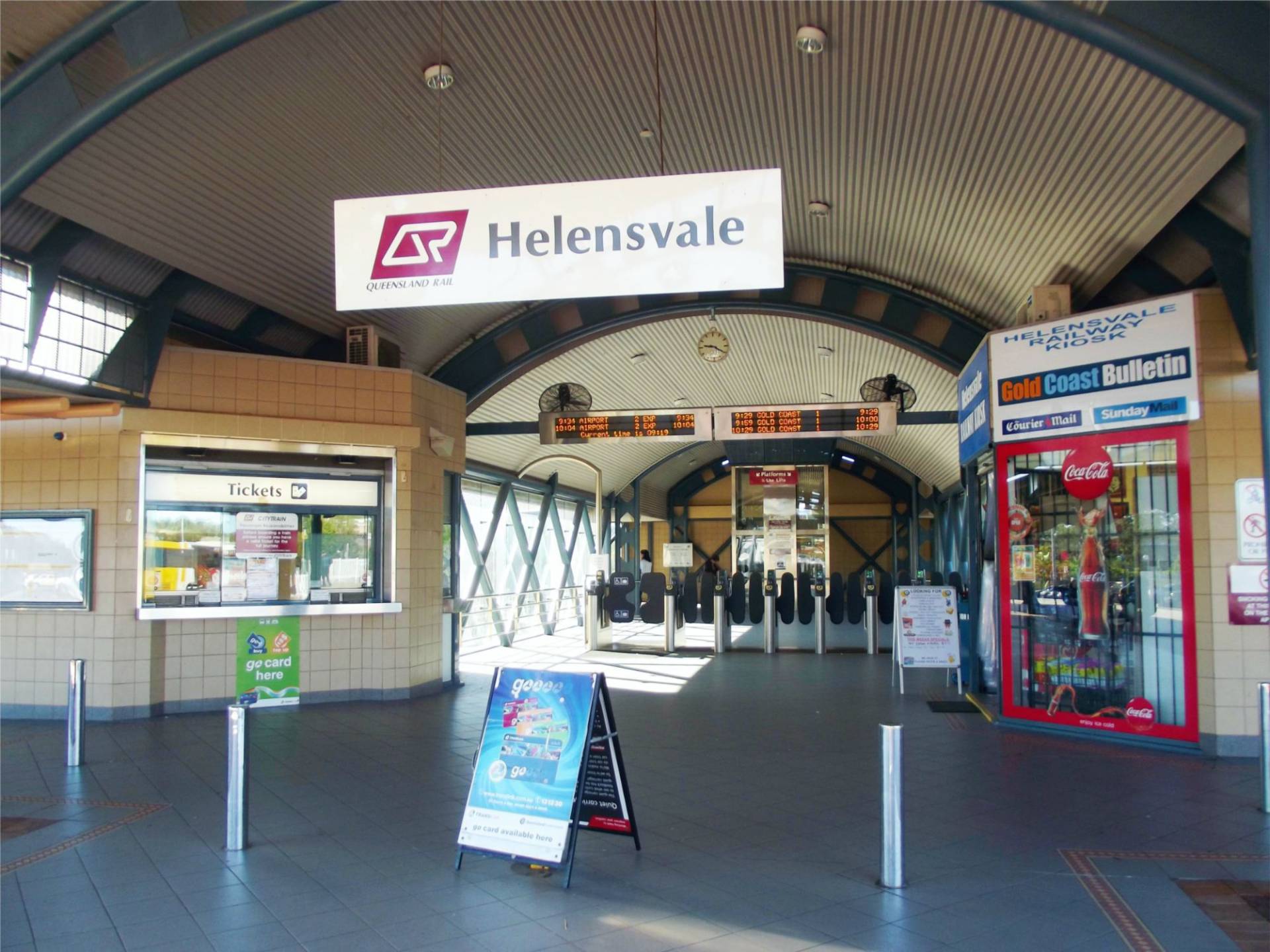 24 Careel Close, Helensvale QLD 4212, Helensvale - Thumbnail 4