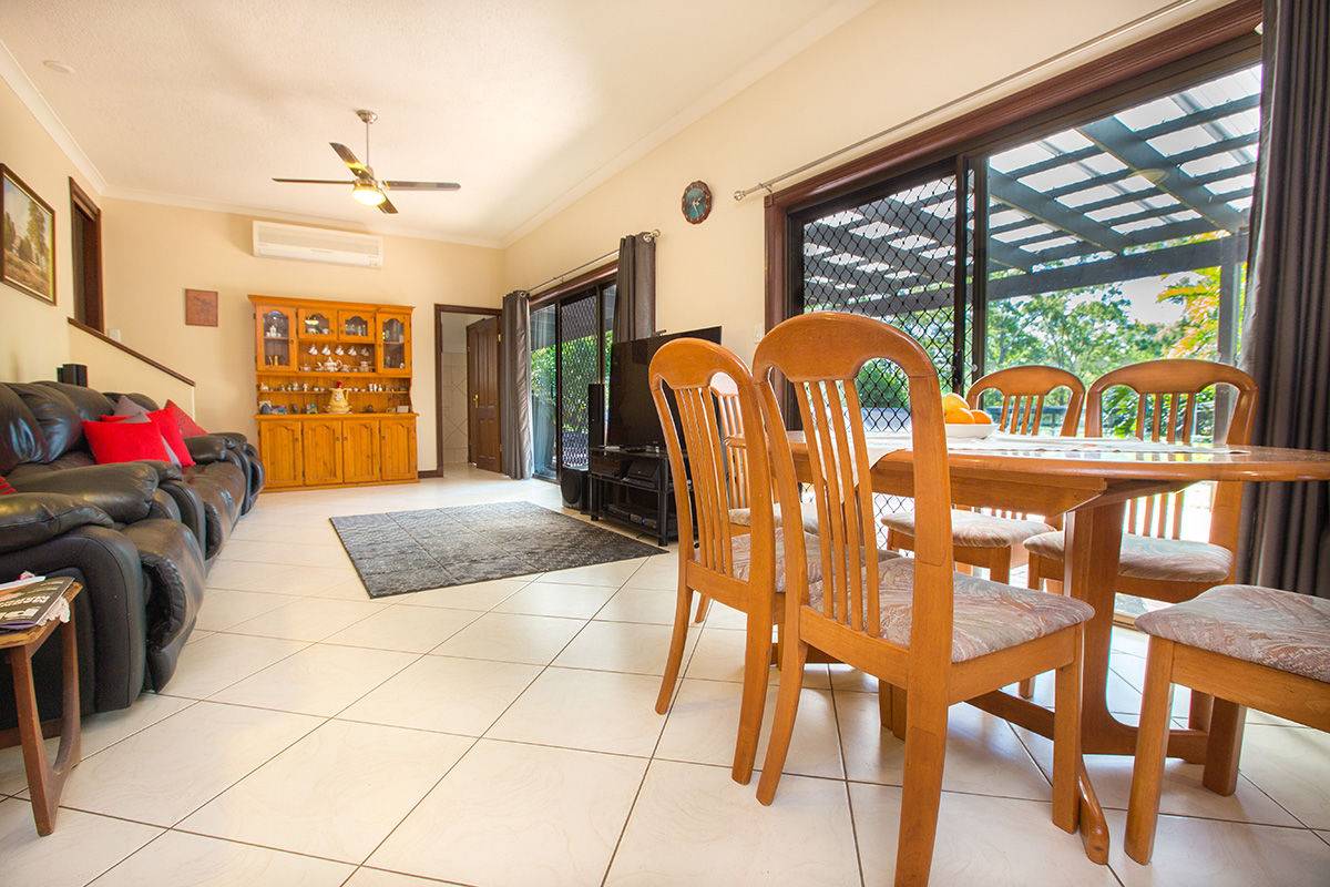 41 Winderadeen Drive, Highland Park QLD 4211, Highland Park - Thumbnail 6