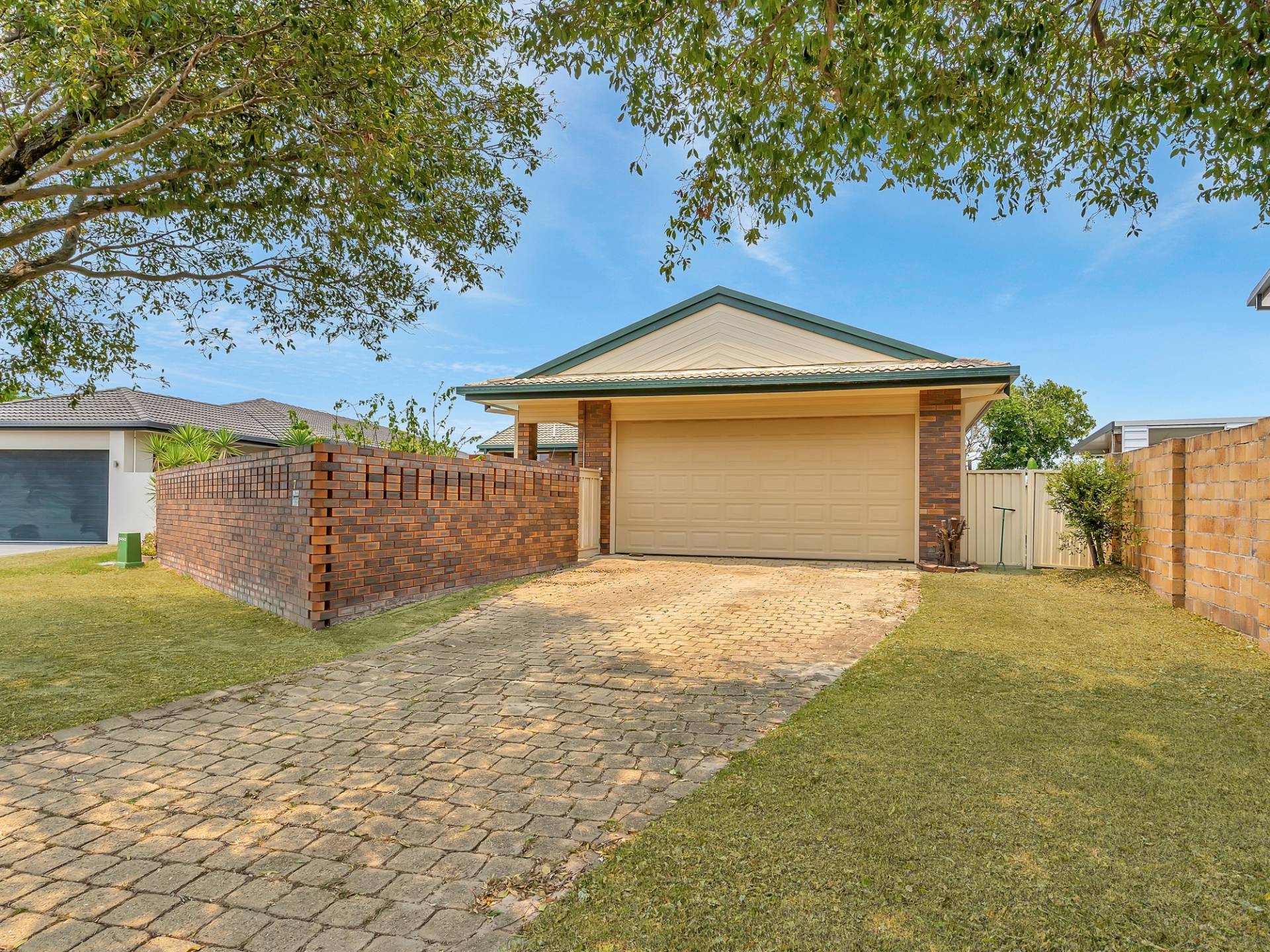7 Moola Ct, Broadbeach Waters QLD 4218, Broadbeach Waters - Thumbnail 4