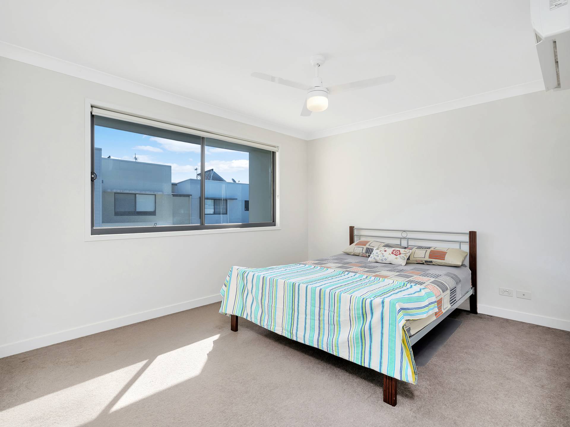 Unit 7, 22 Careel Close, Helensvale QLD 4212, Helensvale - Thumbnail 8