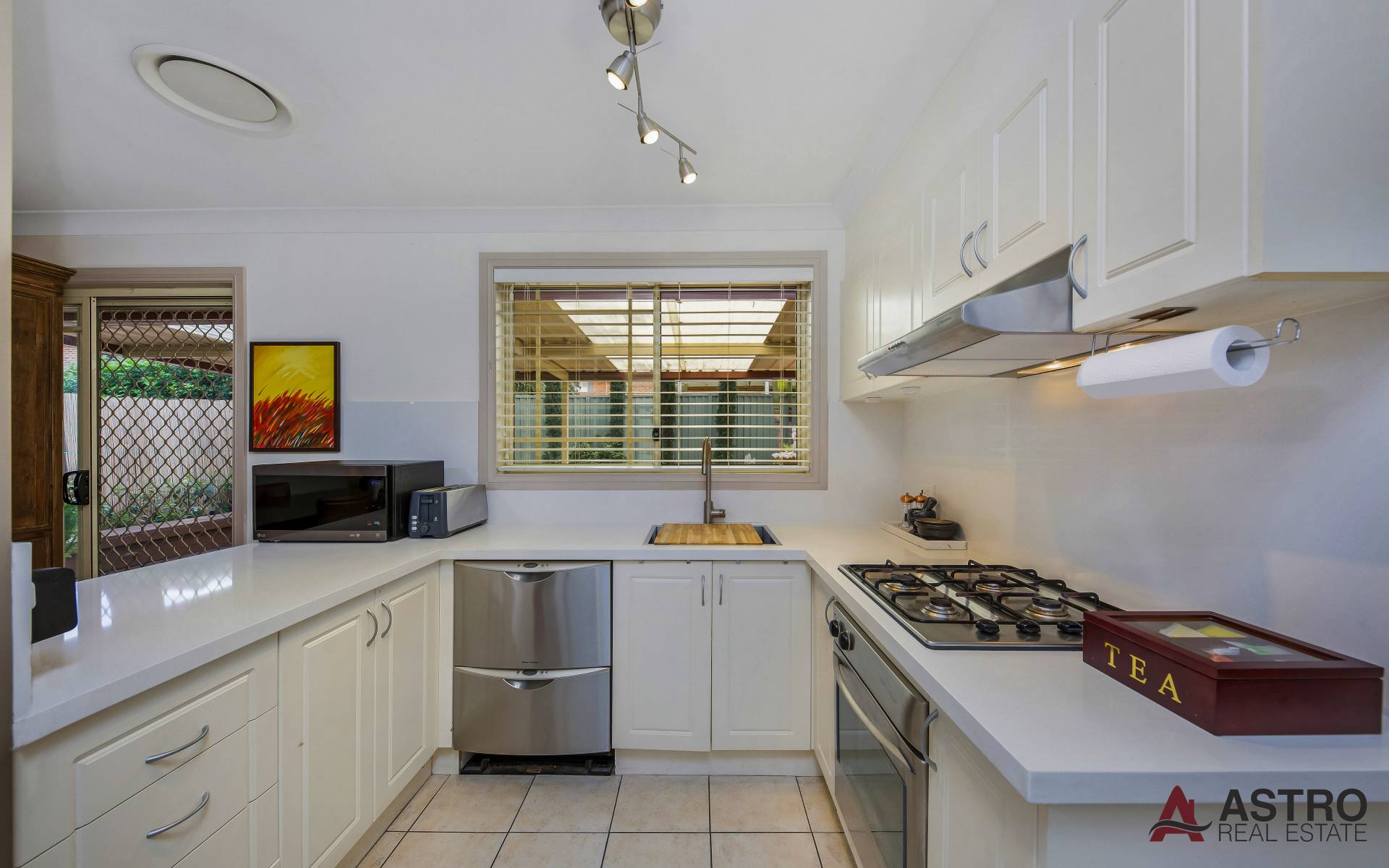 Unit 14, 54 Hillcrest Rd, Quakers Hill NSW 2763, Quakers Hill - Thumbnail 4