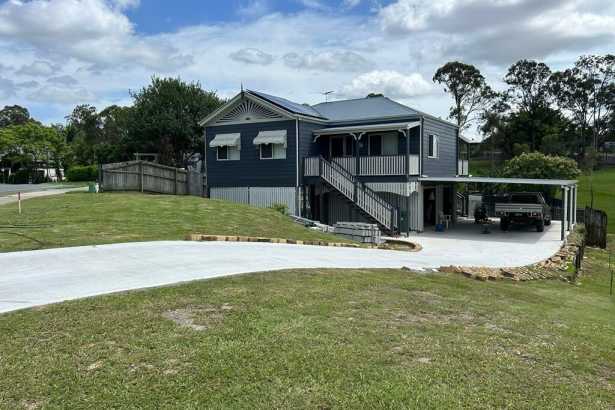 OPEN HOME CANCELLED - Charming High-Set Queenslander