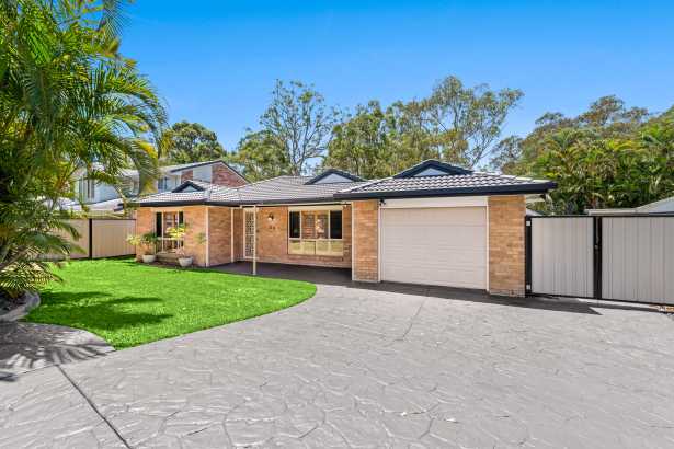 Beautifully Presented Family Home