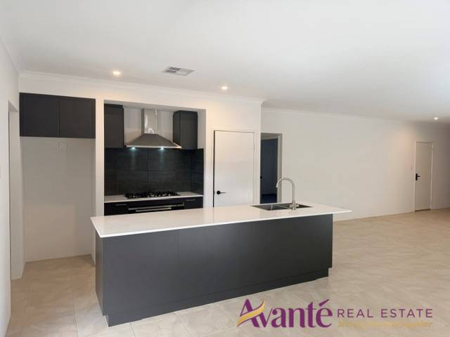 55 Coachwood Avenue, Treeby, Treeby - Thumbnail 7