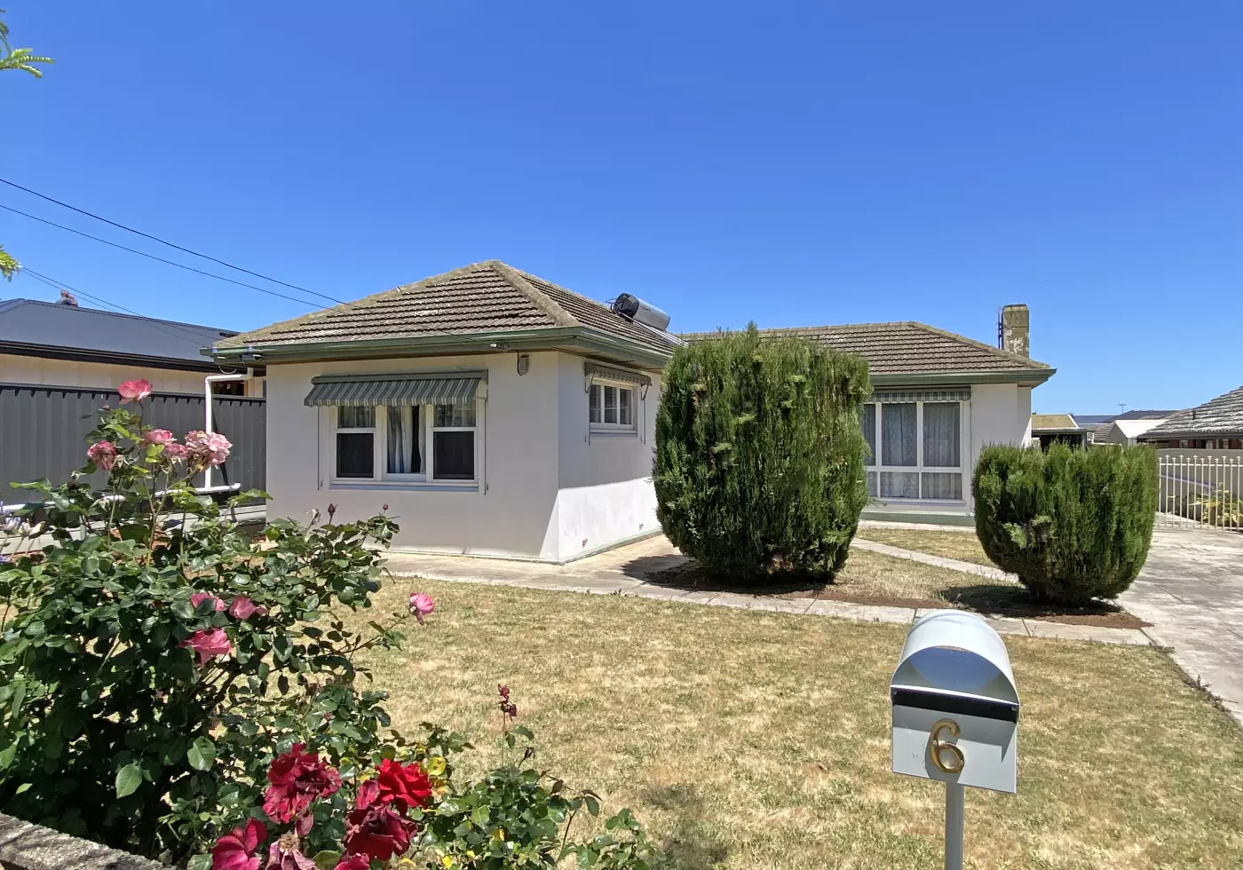 Bailey Property - 3 Bedroom Beauty In A Perfect Location!