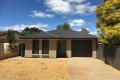 Charming 3-Bedroom Home in Elizabeth Downs!