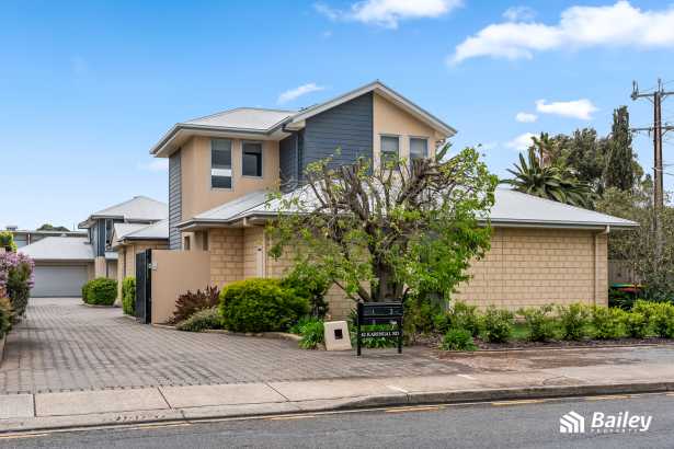 Stylish Living in a Prime Location