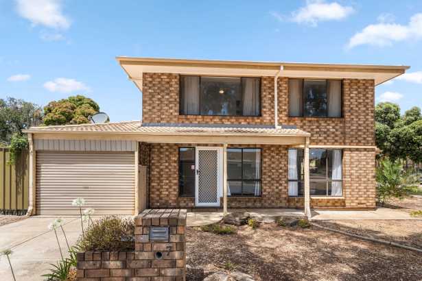 A New Year Opportunity Situated on a 682sqm Corner Block!
