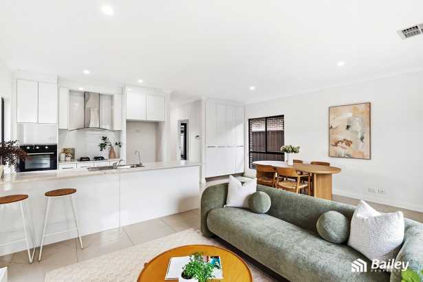 Low-Maintenance Living for the Whole Family!