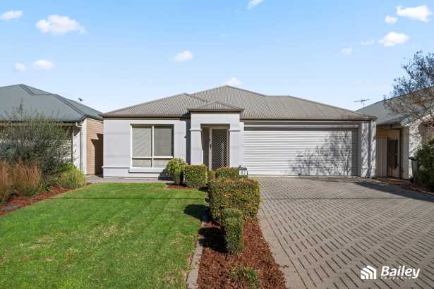 Modern Family Living Meets Perfect Convenience!