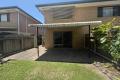 Charming 2 Bedroom Unit Near the Beach