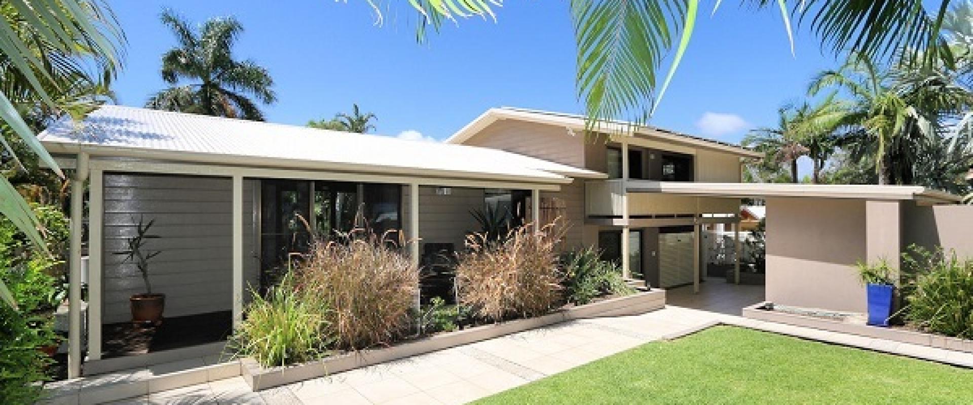 Bargara Real Estate Huge Luxury Holiday Home