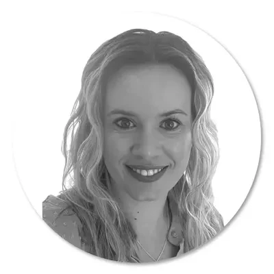 Roxanne Barker photo