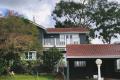 Spacious 5 Bedroom Family Home with Salt Water Pool