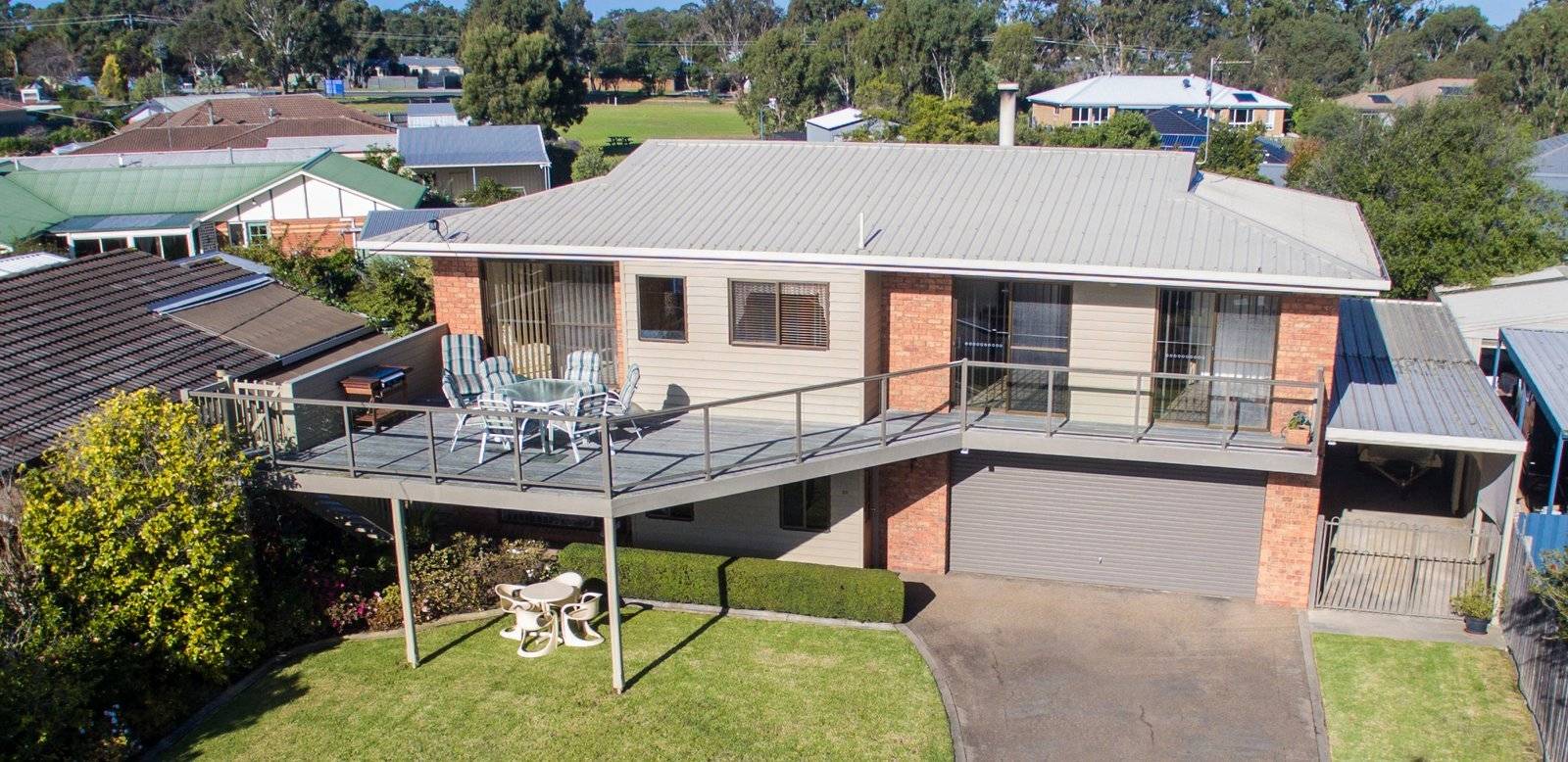 BREATHTAKING VIEWS AND OUTLOOK, Paynesville
    25 Fullarton Dr VIC, Paynesville 25 Fullarton Dr - Thumbnail 3