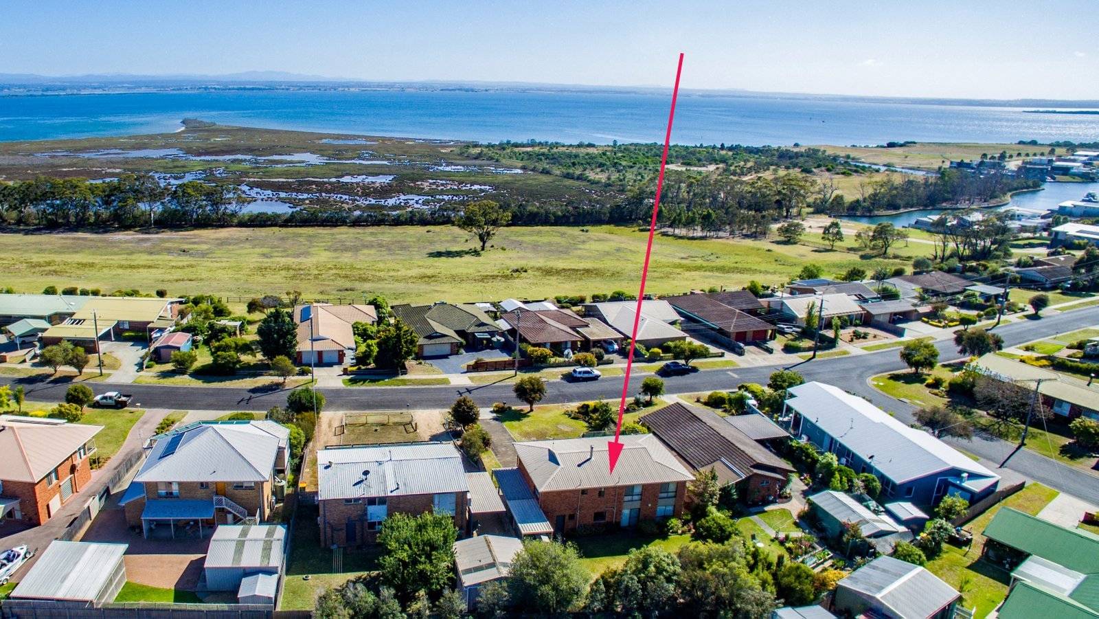 BREATHTAKING VIEWS AND OUTLOOK, Paynesville
    25 Fullarton Dr VIC, Paynesville 25 Fullarton Dr - Thumbnail 2