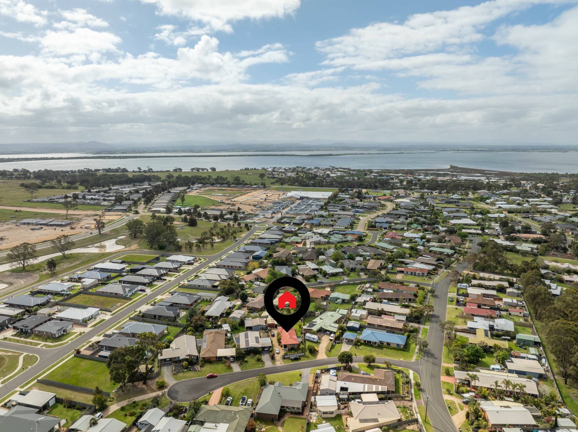 QUIET COURT SETTING, Paynesville
    10 Callistemon Ct VIC, Paynesville 10 Callistemon Ct - Thumbnail 2