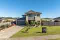 SPACIOUS FAMILY HOME WITH STUNNING VIEWS