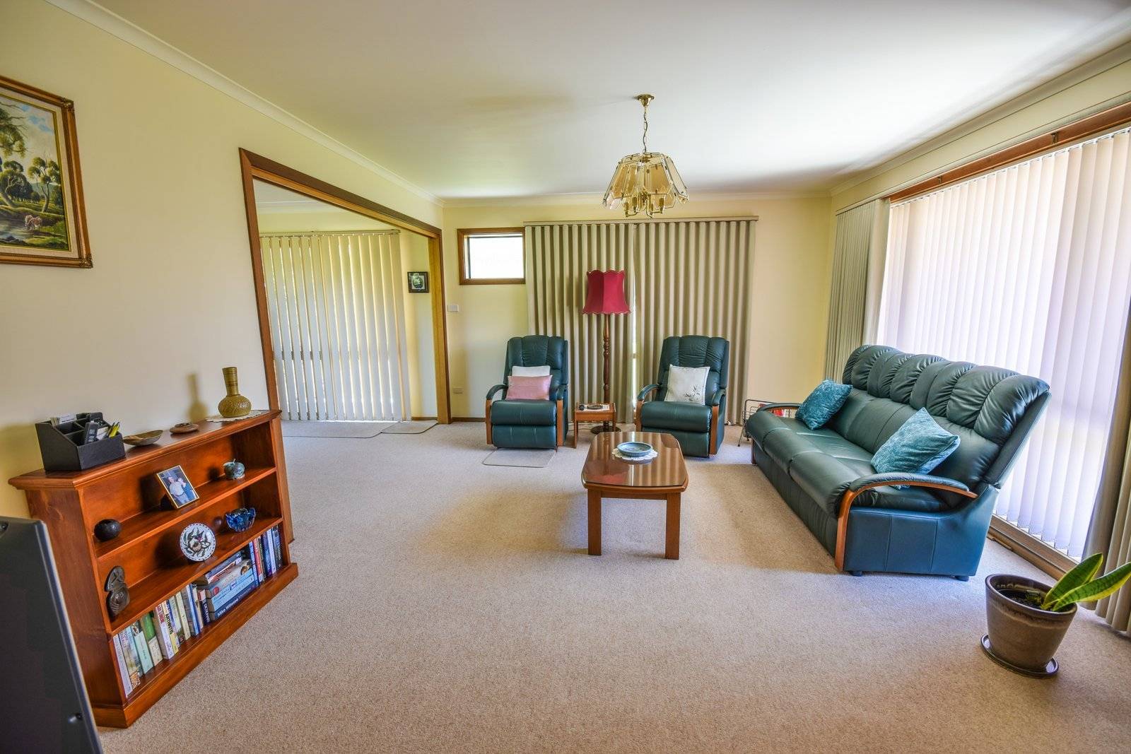 NEAT AS A PIN, Paynesville
    14 Newton Close VIC, Paynesville 14 Newton Close - Thumbnail 4
