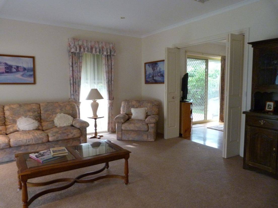 8 River Gum Avenue, Benalla VIC, Benalla - Thumbnail 8
