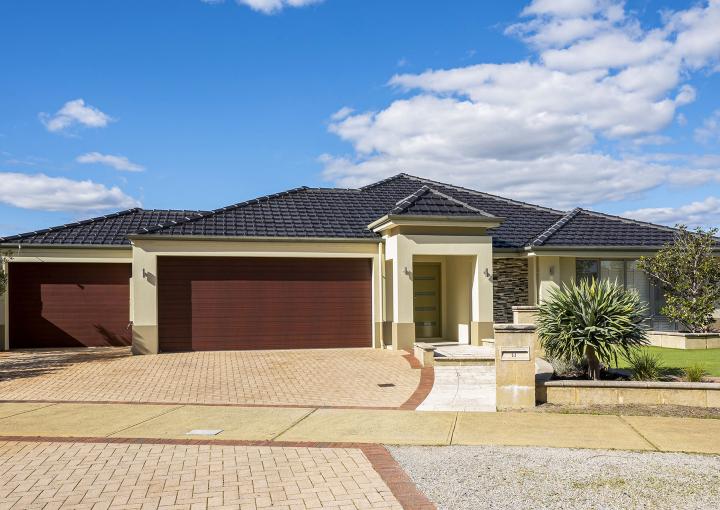 52 Columbia Parkway, Piara Waters