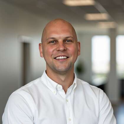 Elliott Skeoch photo