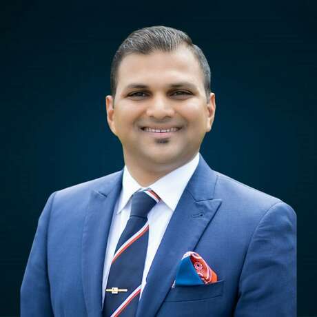 Bhushan Doshi photo