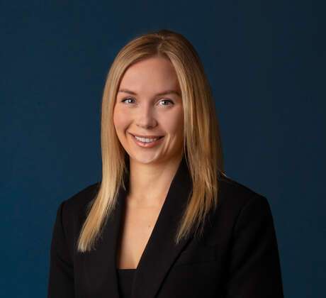 Phoebe Hnarakis photo