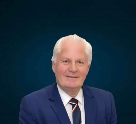 Jeffrey George photo