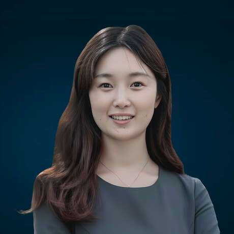 Mia Yang photo