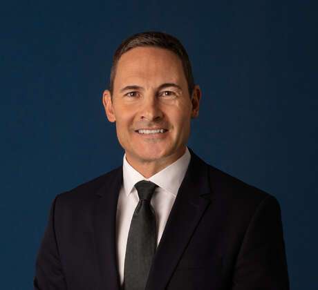 Oliver Stanbrook photo