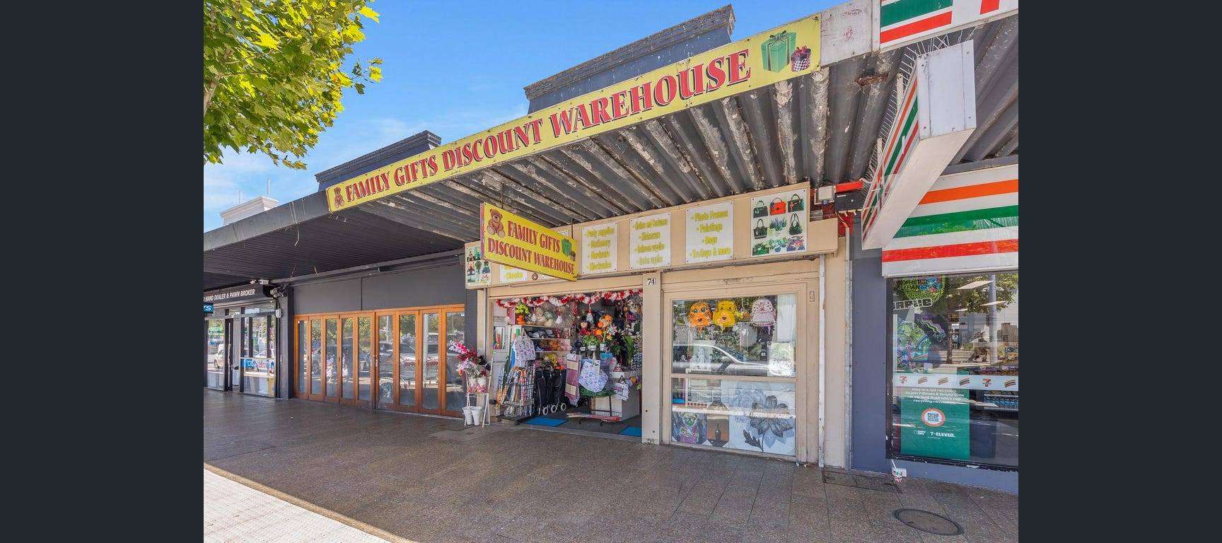 74 Young St, Frankston VIC 3199