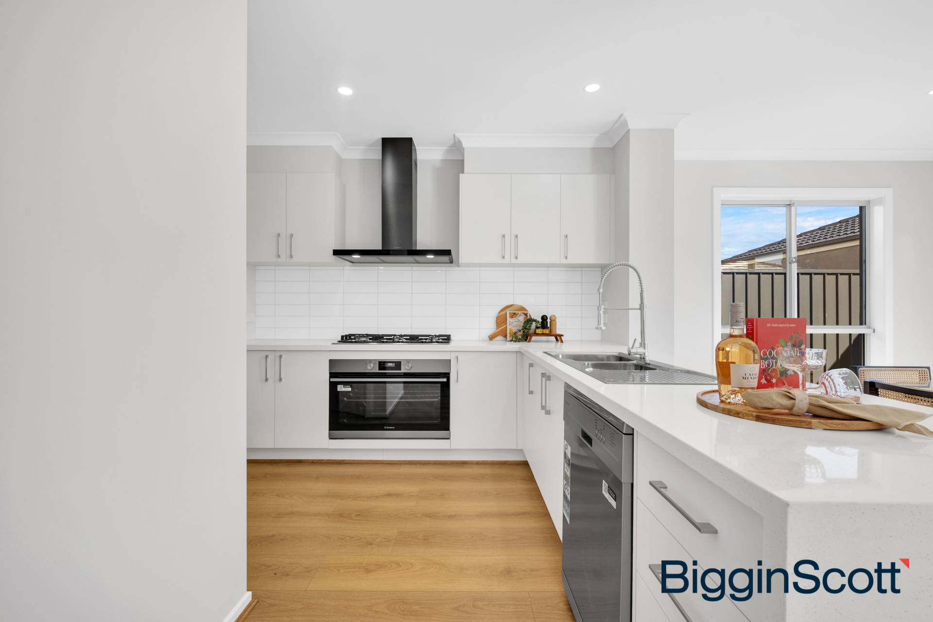 9  Medallion Boulevard, Tarneit VIC 3029, Tarneit - Thumbnail 4