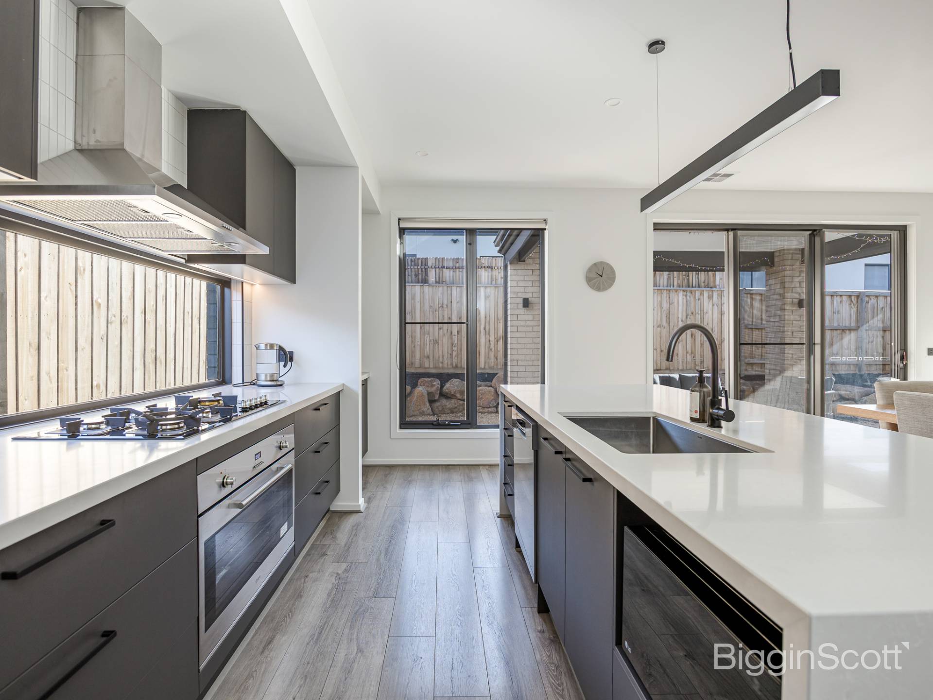 22 Litoria Drive, Deanside VIC 3336, Deanside - Thumbnail 7