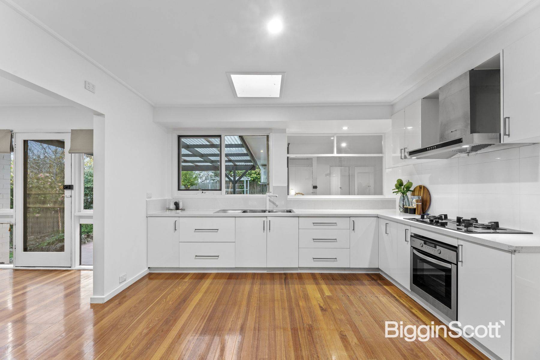 22 Cantala Drive, Doncaster VIC 3108, Doncaster - Thumbnail 4