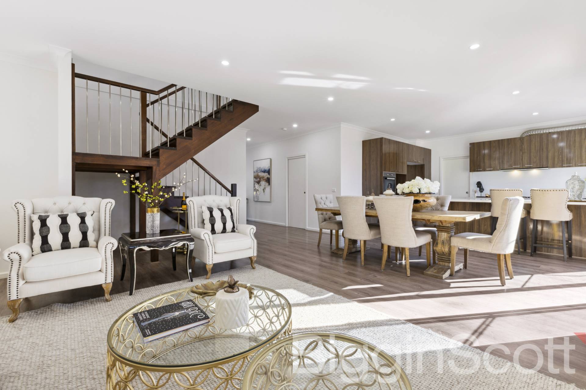 2/18 Gloucester Street, Mount Waverley VIC 3149, Mount Waverley - Thumbnail 3