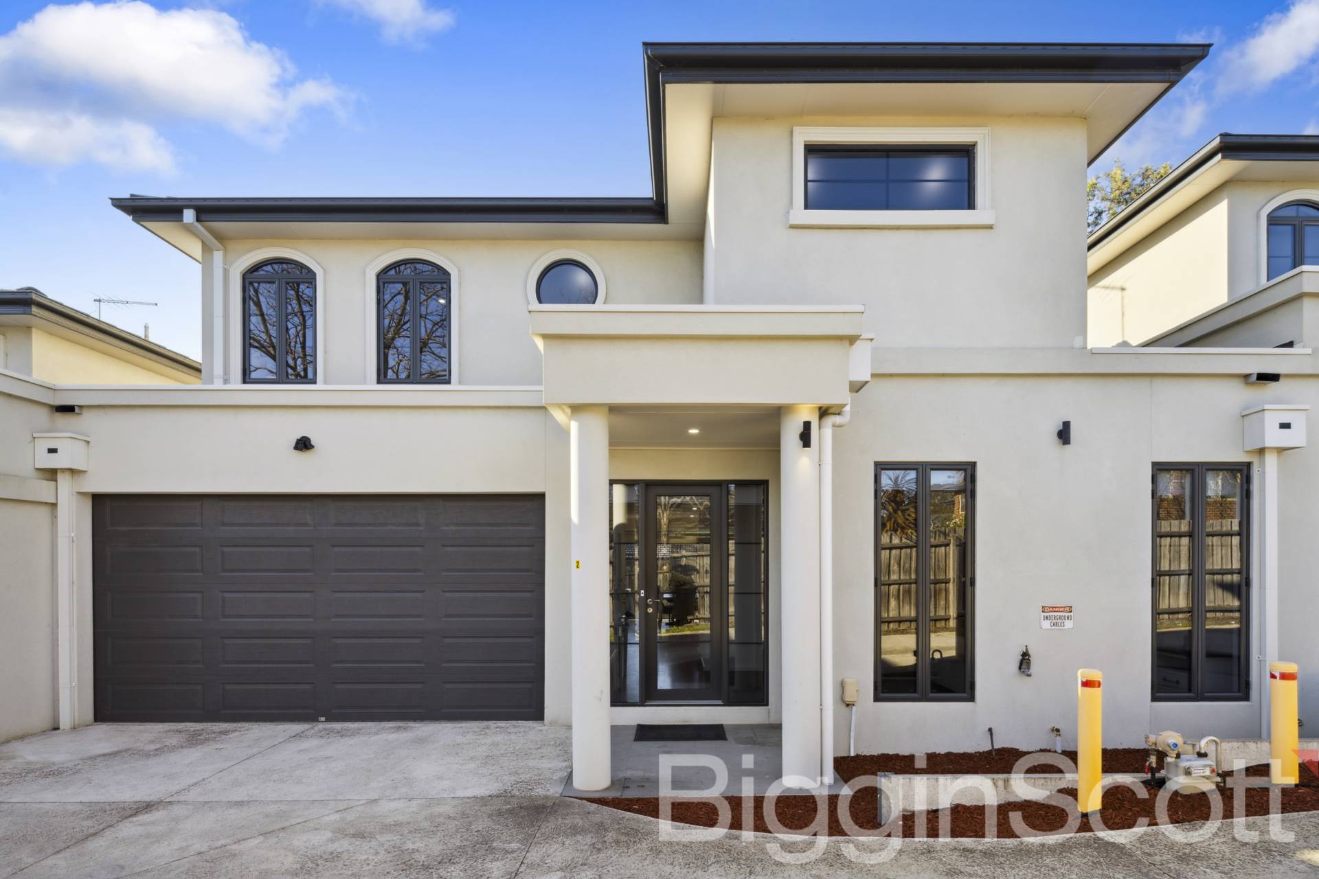 2/18 Gloucester Street, Mount Waverley VIC 3149