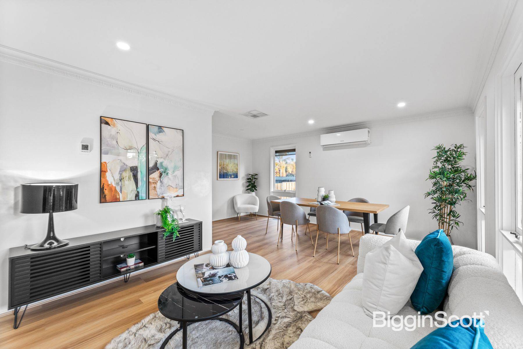 8 Bulga Street, Mooroolbark VIC 3138, Mooroolbark - Thumbnail 2
