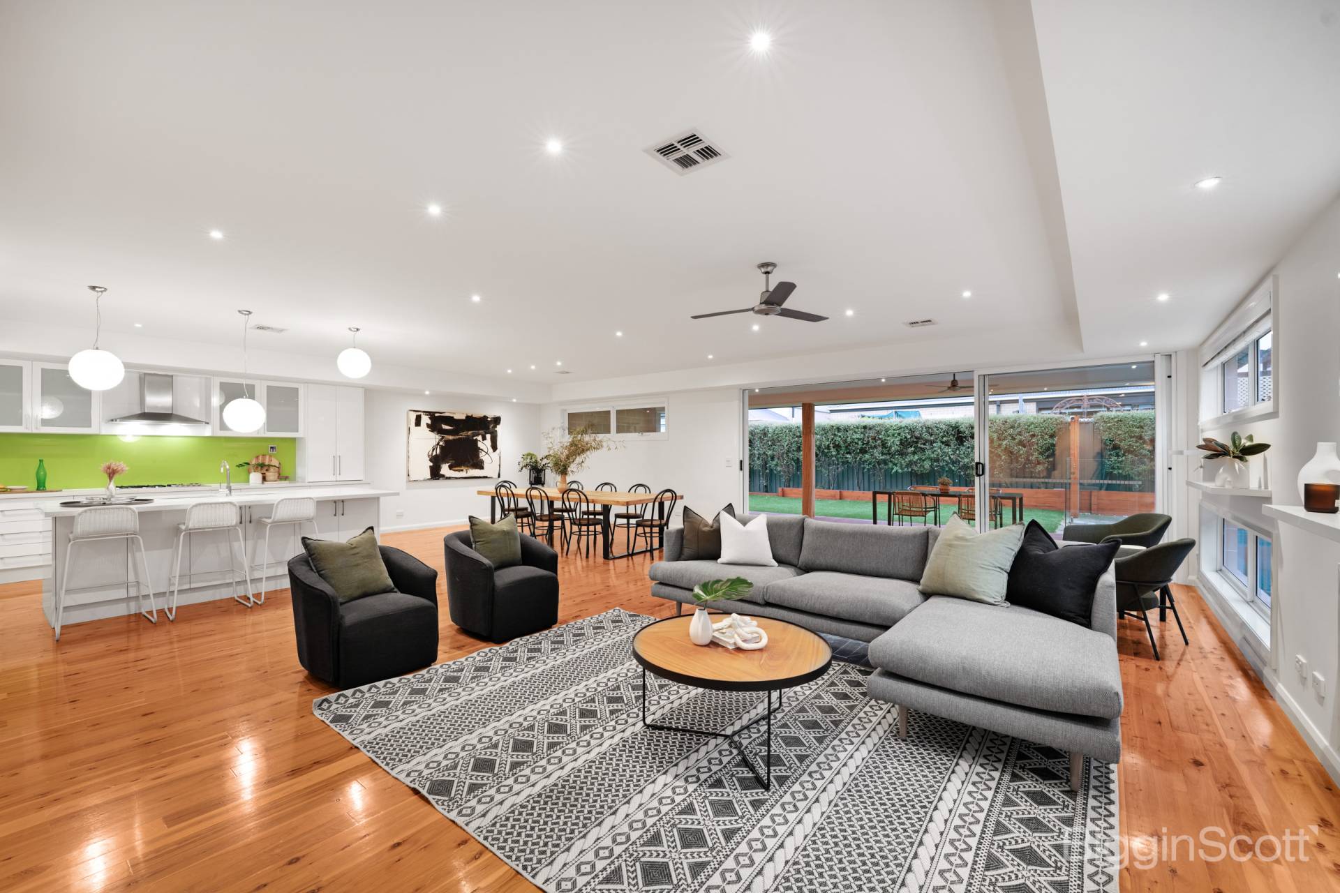 4 Correa View, Maidstone VIC 3012, Maidstone - Thumbnail 2