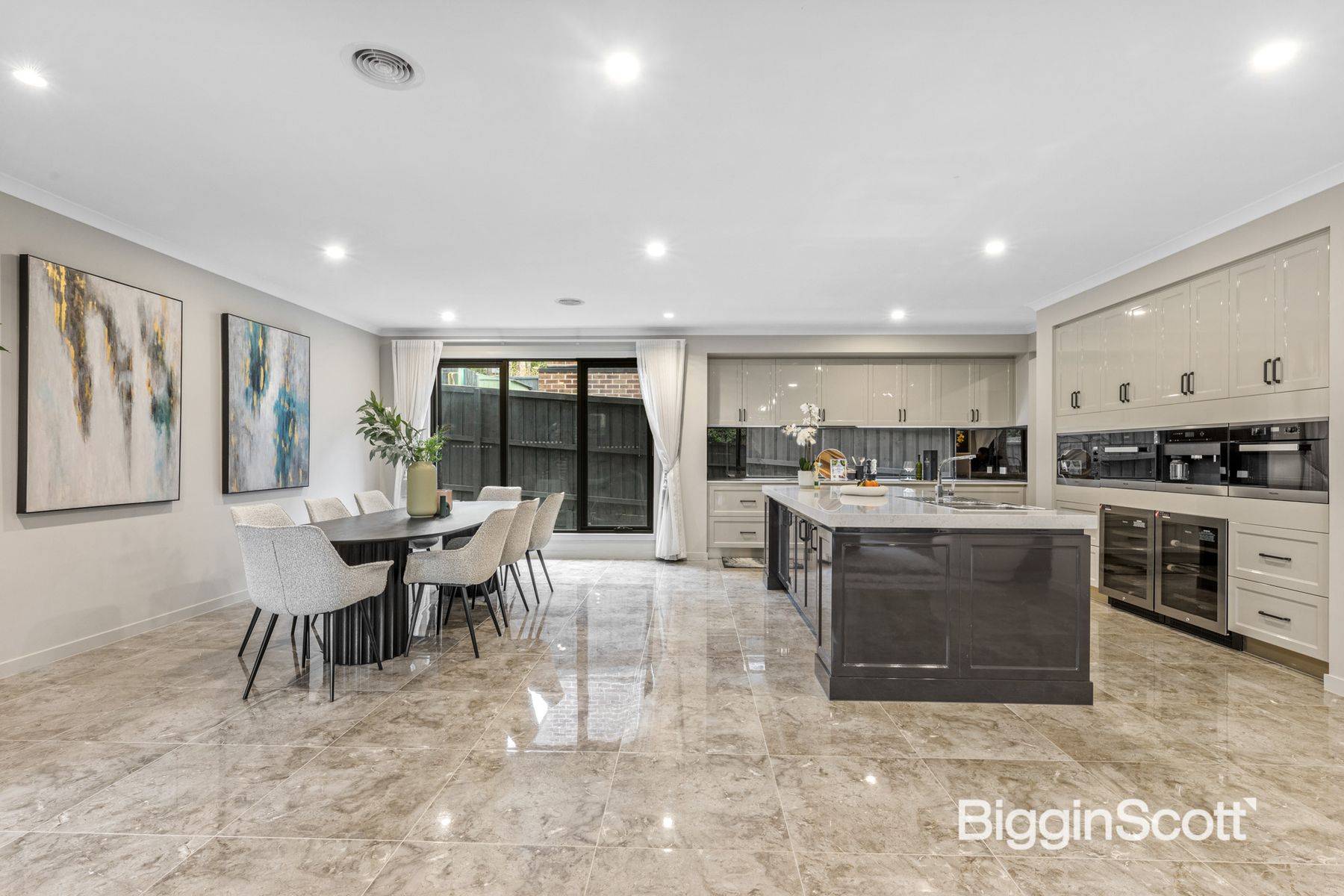 32 Auburn Crescent, Doncaster VIC 3108, Doncaster - Thumbnail 4