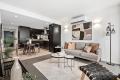 LUXURY LIFESTYLE IN A SOUGHT-AFTER RIVERSIDE SETTING