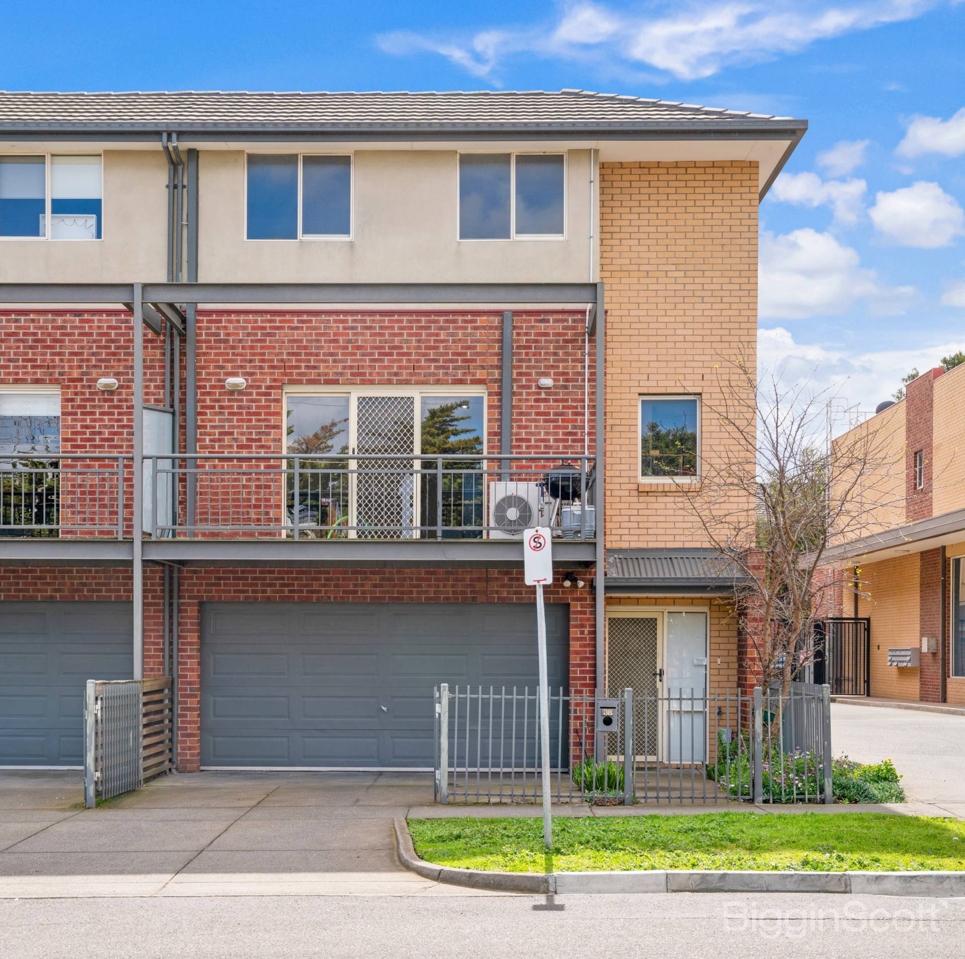 38 Williamson Road, Maribyrnong VIC 3032