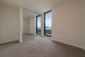 Bright & Spacious Apartment with Urban Convenience