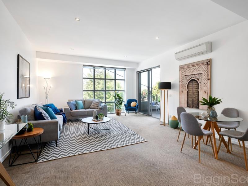 Contemporary Elsternwick Living at its Finest