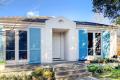 Charming Front Unit with Private Garden