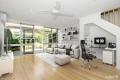 Spacious Townhouse With Courtyard