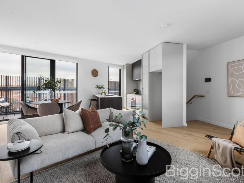 Under Liquidator's Instructions - Must be Sold