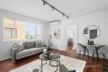 MODERN COMFORT MEETS URBAN CONVENIENCE IN THE HEART OF ST KILDA