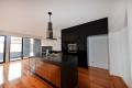THREE LEVEL 3 BEDROOM TOWNHOUSE IN PRIME CHADSTONE LOCATION!