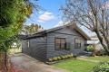  Low Maintenance Home in Excellent Position